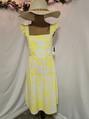 Studio Yellow and White Floral Midi Dress